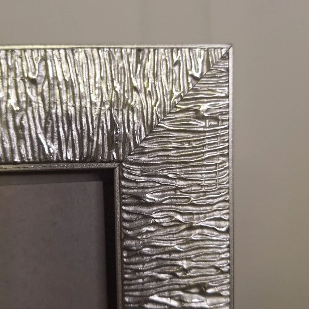Silver Textured Photo Frame 8